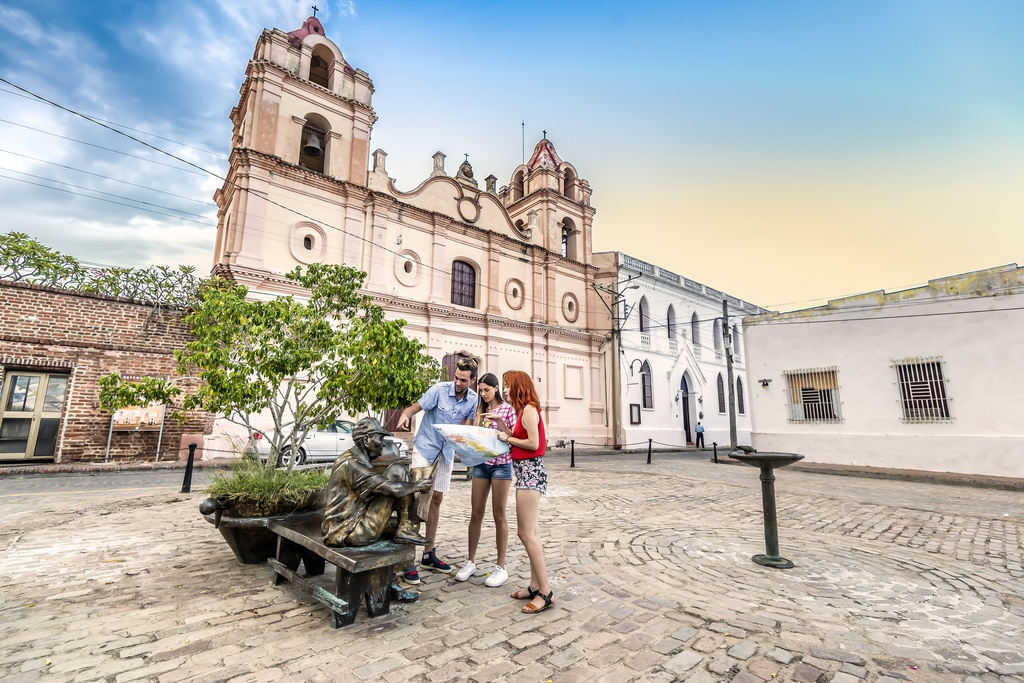 CAMAGÜEY, CIUDAD DE LAS IGLESIAS