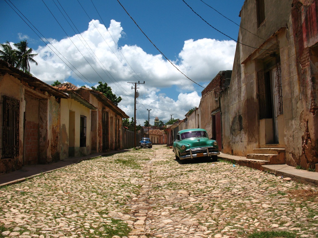 RECORRIDO COLONIAL Y ARQUITECTURA COLONIAL TRINITARIA